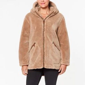 Koolaburra by UGG | women’s sherpa hooded jacket 🤎